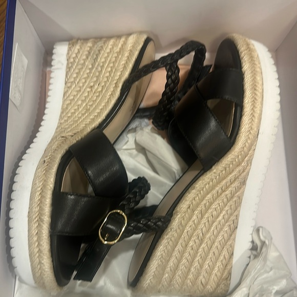 NWT Size 7B Stuart Weitzman black leather espadrille - Picture 1 of 6